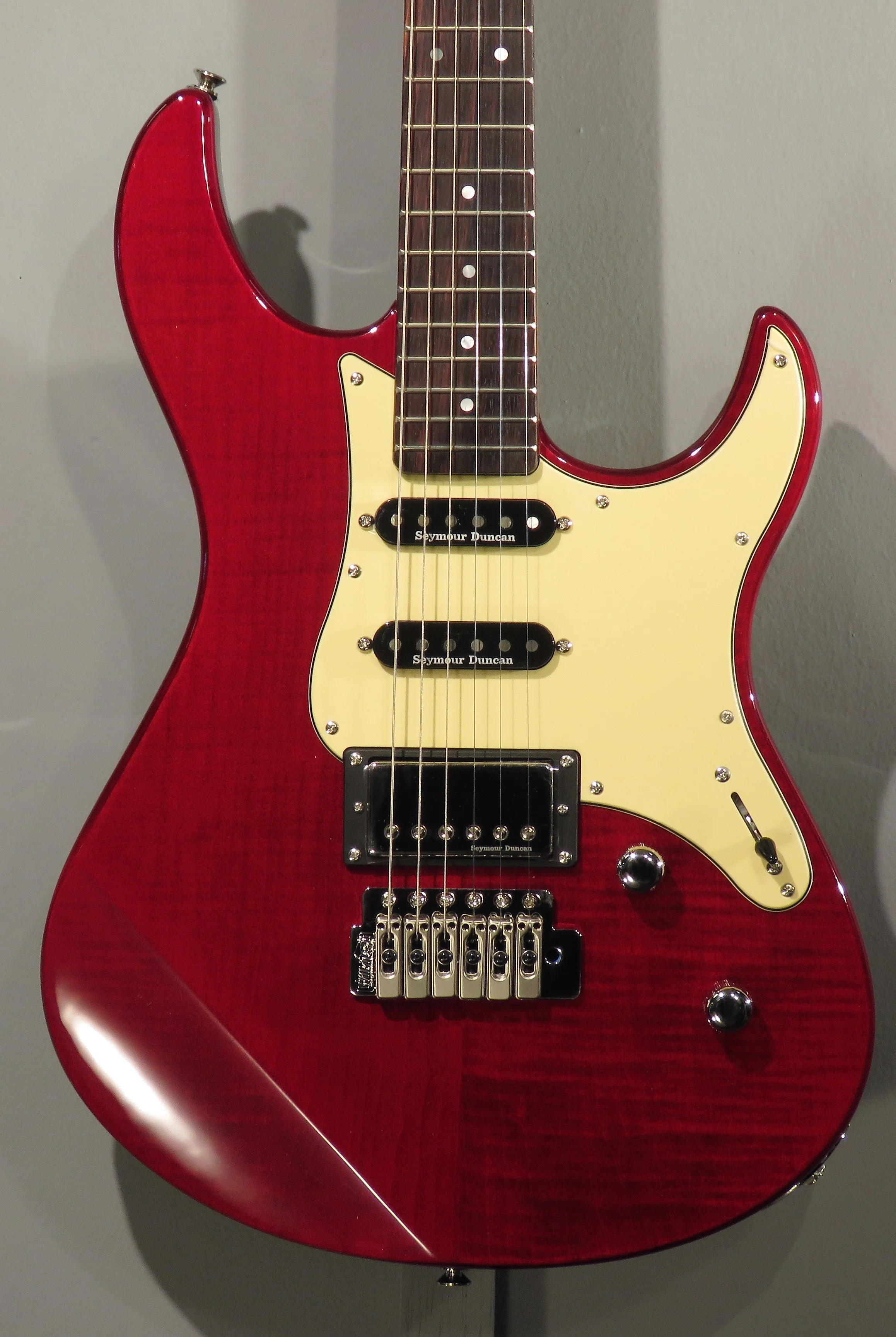 Yamaha Pacifica PAC612VIIFMX 2022 Fired Red — Instrumental Music